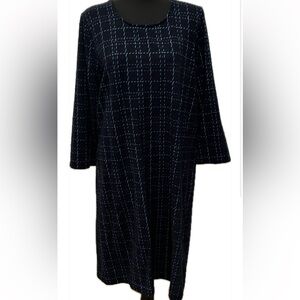 Long navy dress with blue lines